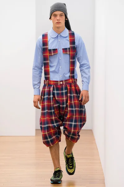 Look 2
